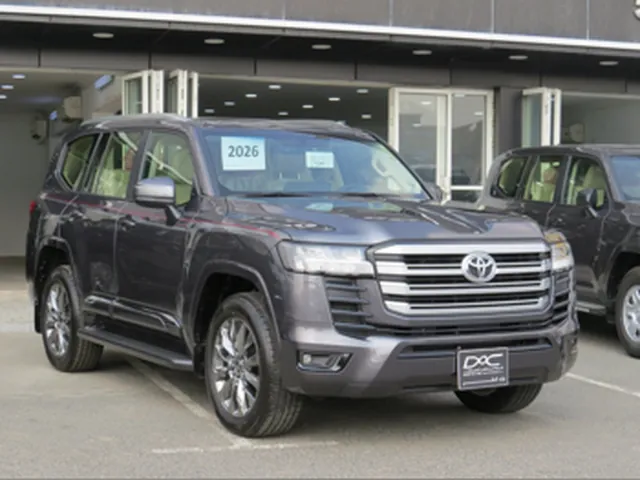 Photo of 2026 Toyota Land Cruiser GXR