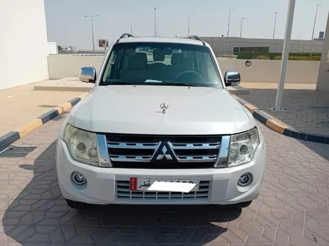 صورة 2014 ميتسوبيشي باجيرو GLS