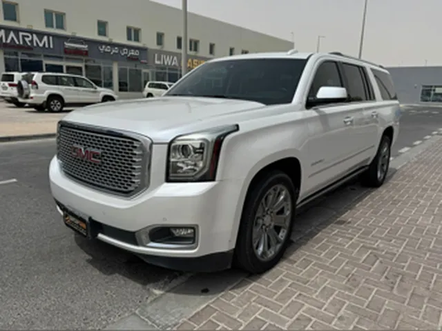 Photo of 2016 GMC Yukon XL Denali