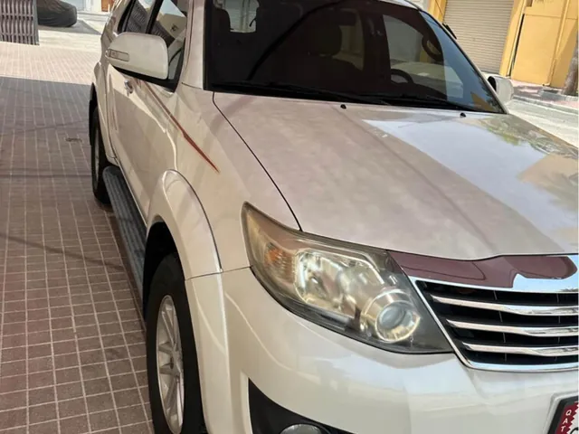 Photo of 2015 Toyota Fortuner SR5
