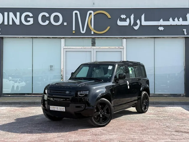 صورة 2026 لاند روفر ديفندر 110 HSE