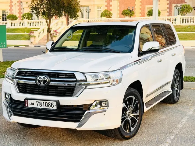 Photo of 2018 Toyota Land Cruiser GXR Limited