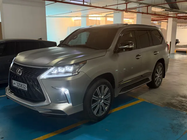 Photo of 2010 Lexus LX 570 S