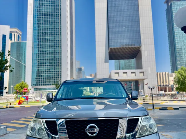Photo of 2010 Nissan Patrol LE