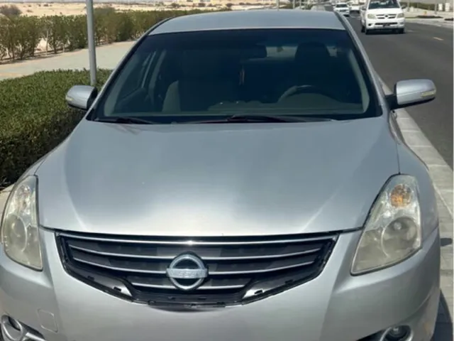 صورة 2012 نيسان ألتيما 2.5 S
