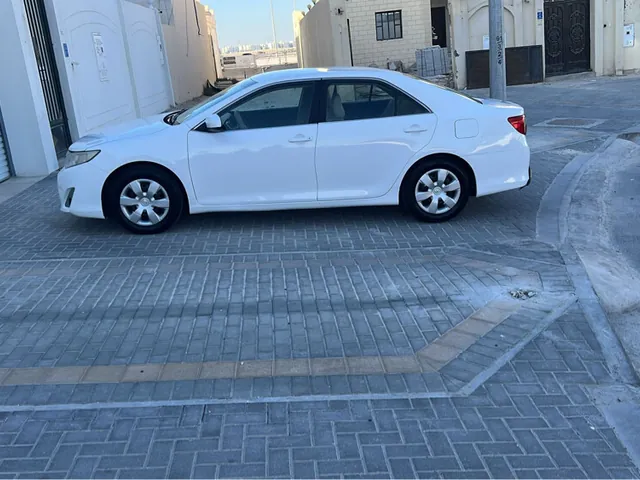 صورة 2013 تويوتا كامري GL