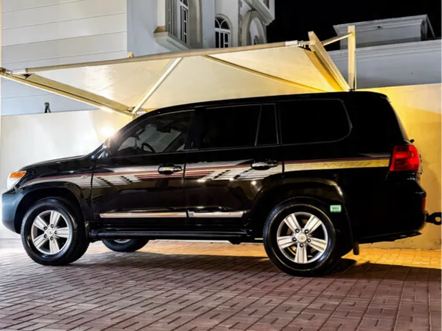 Photo of 2009 Toyota Land Cruiser GXR