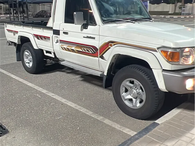 Photo of 2017 Toyota Land Cruiser LX