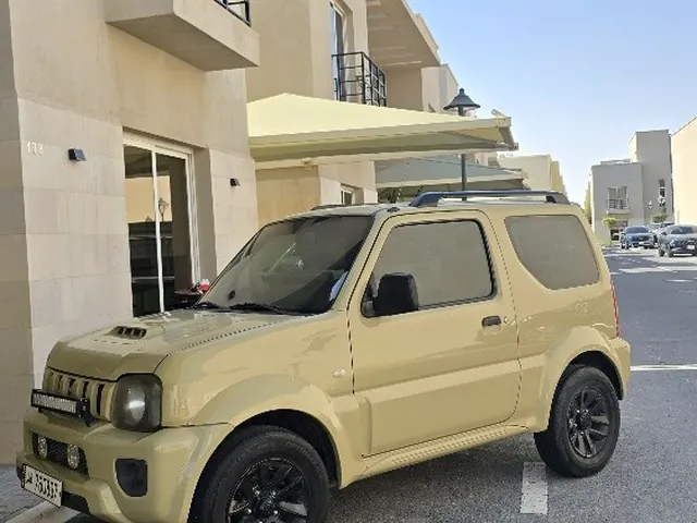صورة 2015 سوزوكي جيمني
