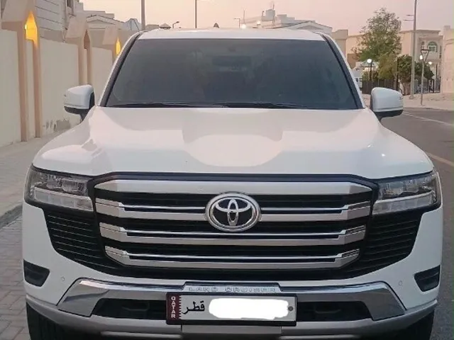 Photo of 2022 Toyota Land Cruiser GXR