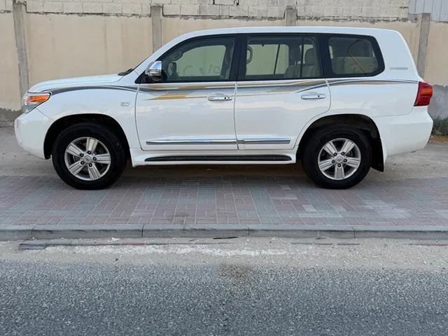 Photo of 2014 Toyota Land Cruiser VXR