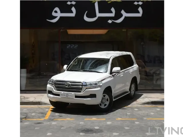 صورة 2020 تويوتا لاند كروزر GXR
