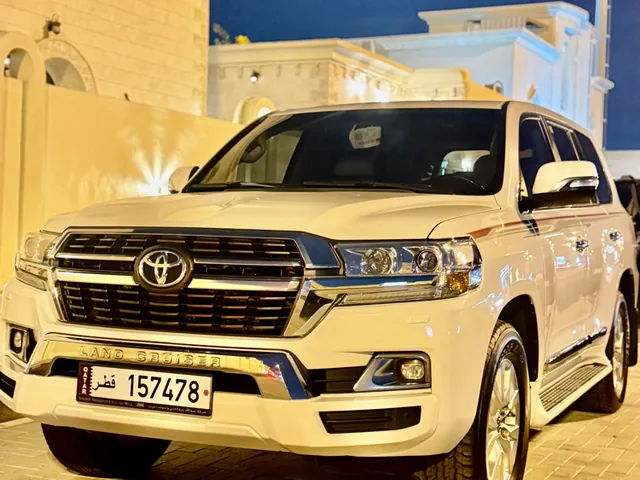 Photo of 2018 Toyota Land Cruiser GXR