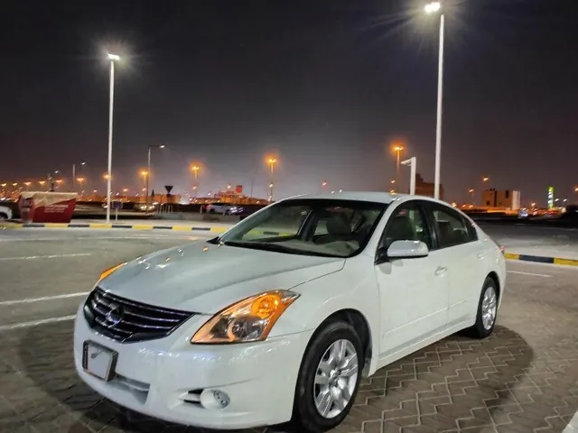 صورة 2012 نيسان ألتيما 2.5 S