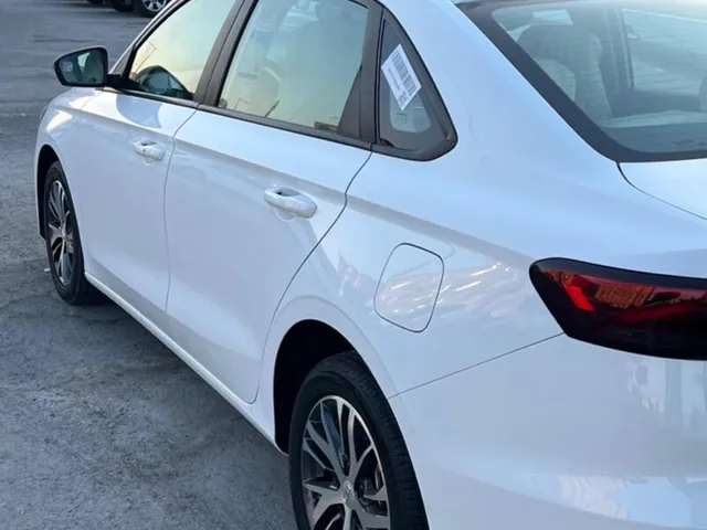 Photo of 2025 Geely Emgrand GL