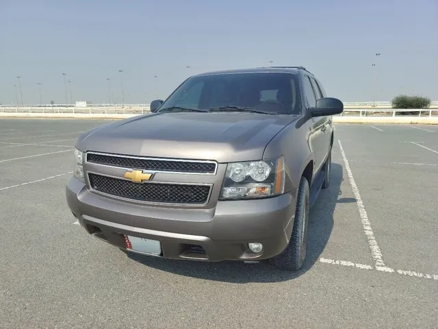 صورة 2012 شيفروليه تاهو LS