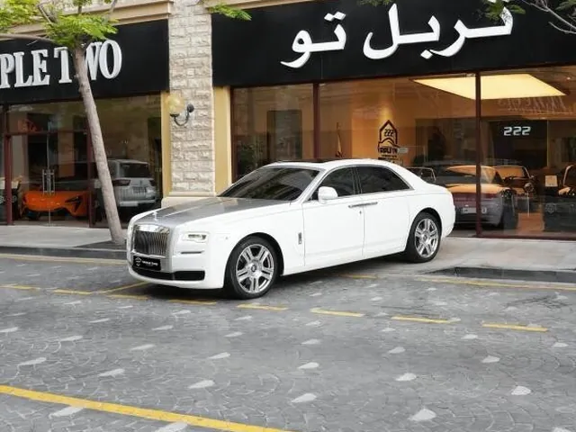 Photo of 2016 Rolls-Royce Ghost Black Badge