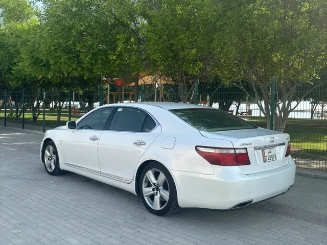 Photo of 2007 Lexus LS 460 L
