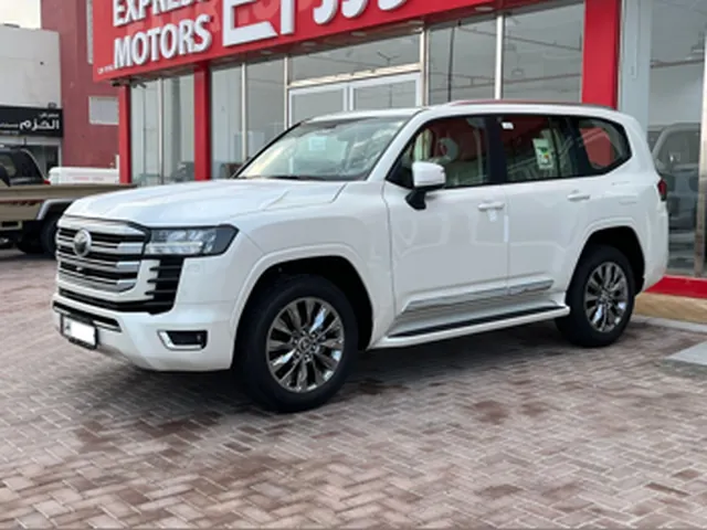Photo of 2026 Toyota Land Cruiser GXR