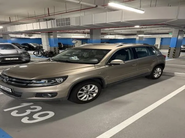 Photo of 2012 Volkswagen Tiguan 2.0 TSI
