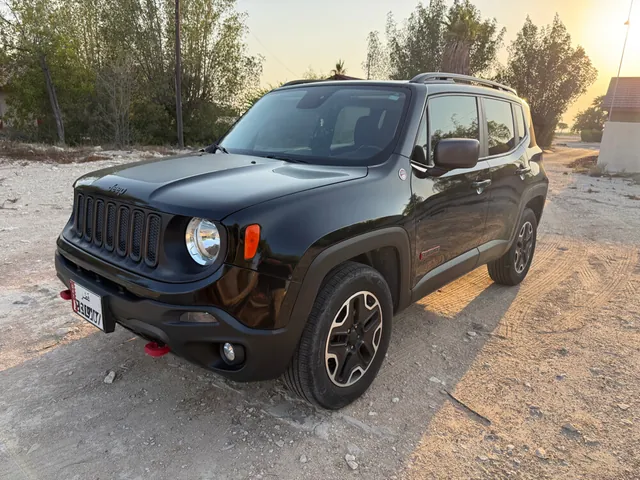 Photo of 2017 Jeep Renegade