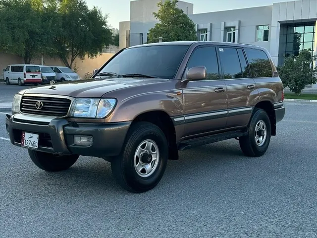 Photo of 1999 Toyota Land Cruiser GX