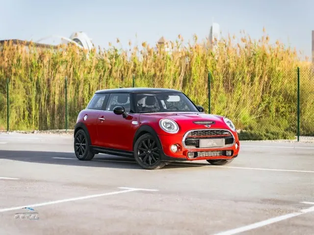Photo of 2017 Mini Cooper S
