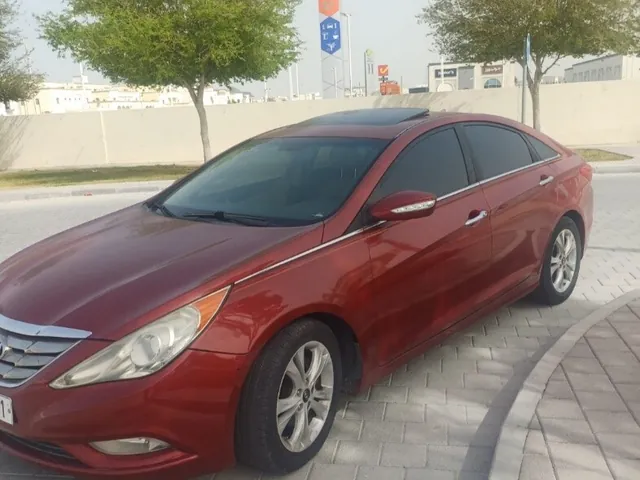 Photo of 2011 Hyundai Sonata