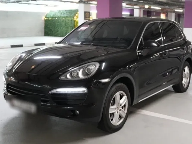 Photo of 2013 Porsche Cayenne S