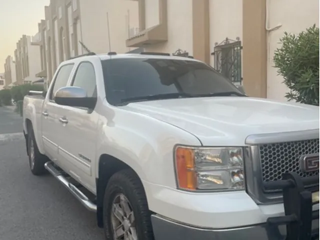 Photo of 2010 GMC Sierra 1500
