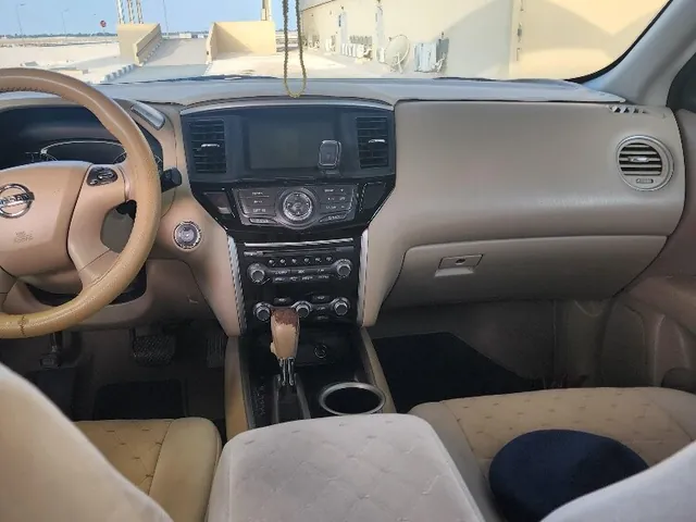 صورة 2014 نيسان باثفايندر