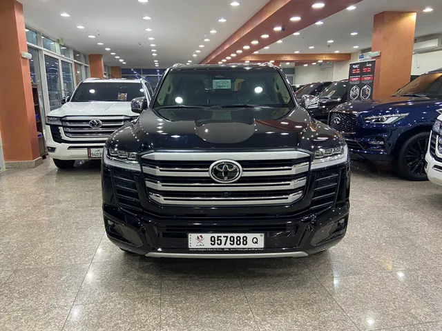 Photo of 2025 Toyota Land Cruiser VX