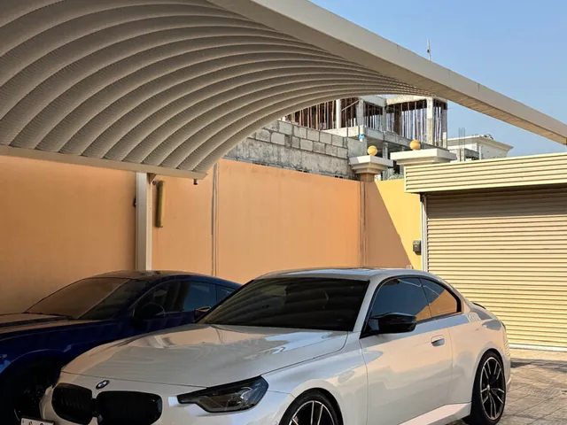 صورة 2025 بي إم دبليو 2-Series 240i