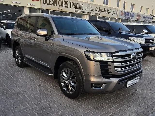 Photo of 2026 Toyota Land Cruiser GXR