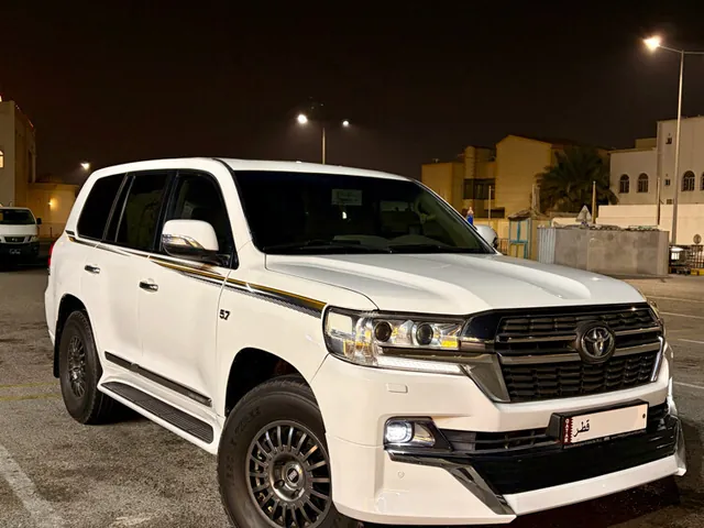 Photo of 2016 Toyota Land Cruiser VXR