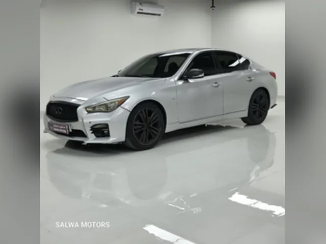 صورة 2017 إنفينيتي Q50 S
