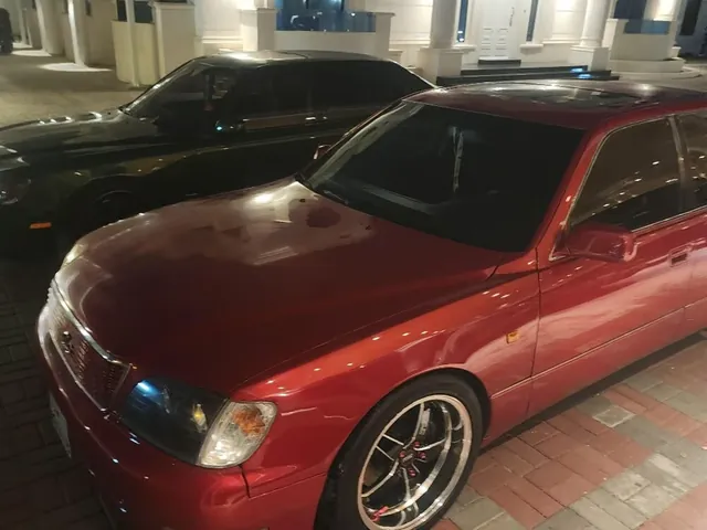 Photo of 1998 Lexus LS 400