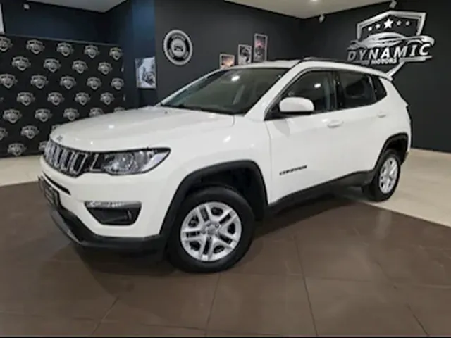 Photo of 2021 Jeep Compass Longitude
