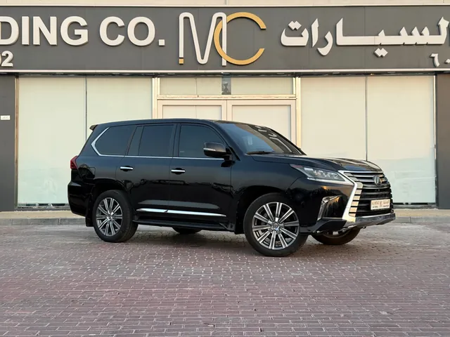 Photo of 2016 Lexus LX 570