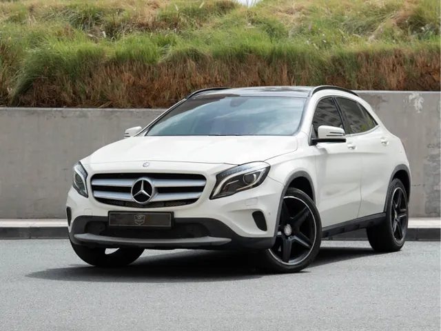 صورة 2017 مرسيدس-بنز GLA 250