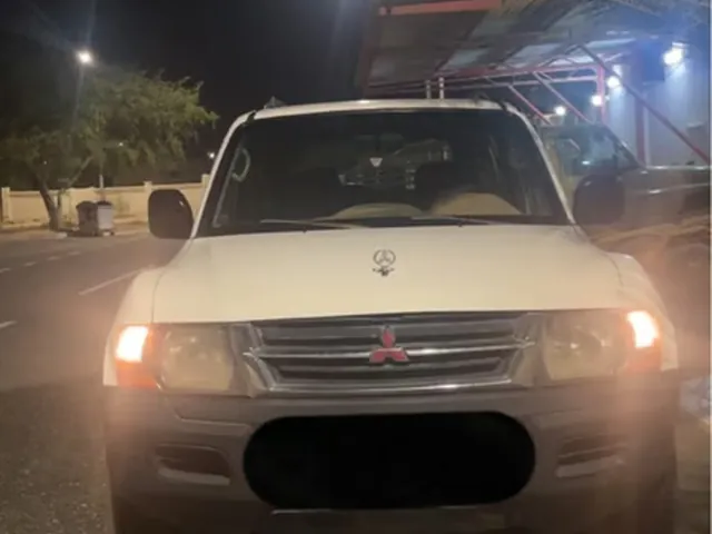 Photo of 2002 Mitsubishi Pajero 3.5