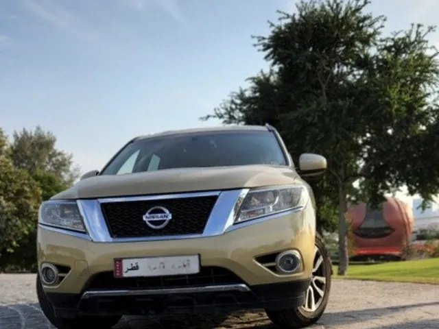 Photo of 2014 Nissan Pathfinder SE