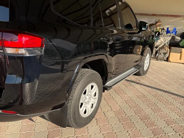 Photo of 2025 Toyota Land Cruiser GX