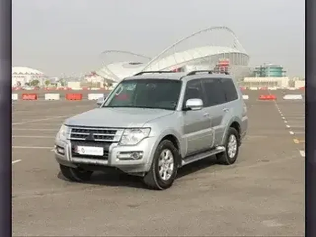 صورة 2020 ميتسوبيشي باجيرو 3.5