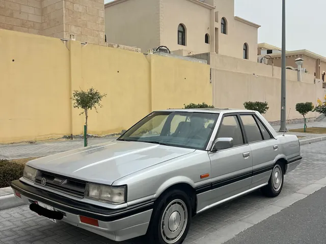 صورة 1987 نيسان سكايلاين