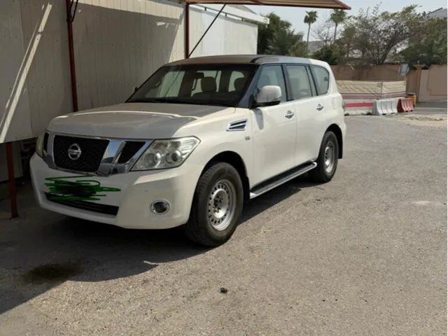 صورة 2013 نيسان باترول LE