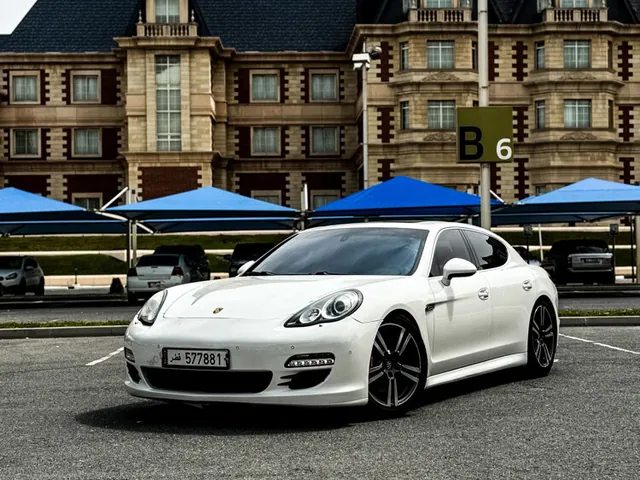 Photo of 2012 Porsche Panamera Turbo S