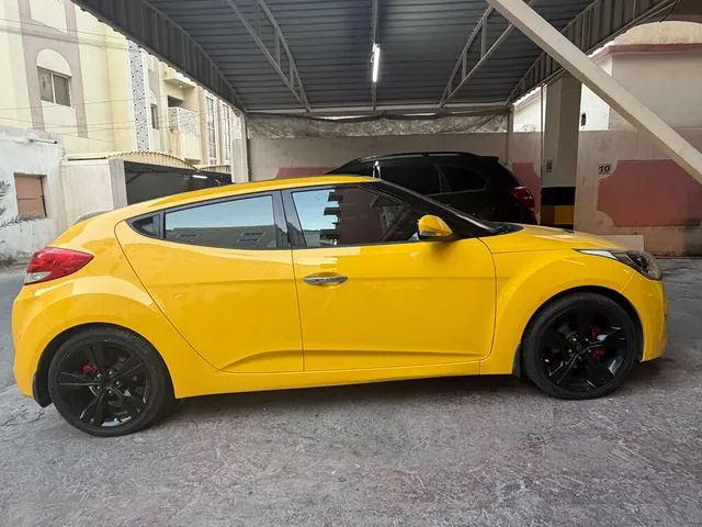 Photo of 2014 Hyundai Veloster Turbo