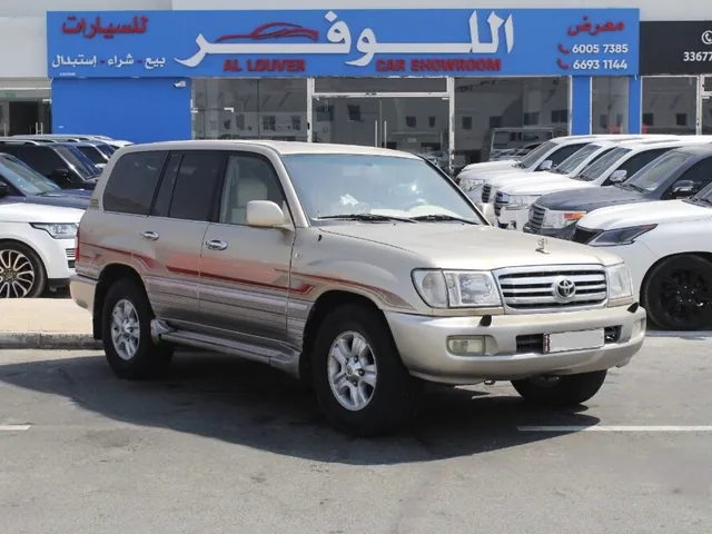 Photo of 2004 Toyota Land Cruiser GXR