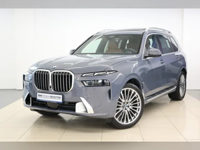 صورة 2026 بي إم دبليو X7 40i